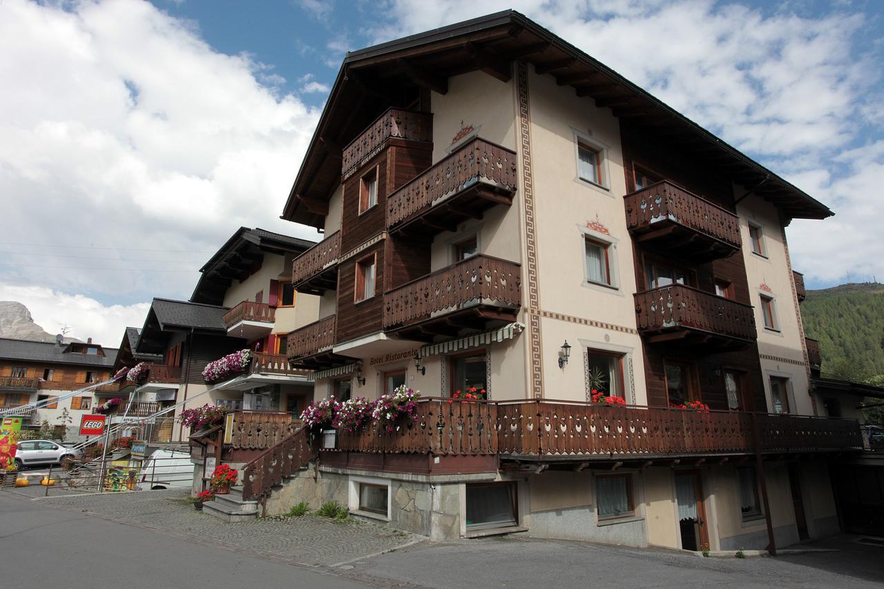 Hotel Miramonti Livigno Bagian luar foto